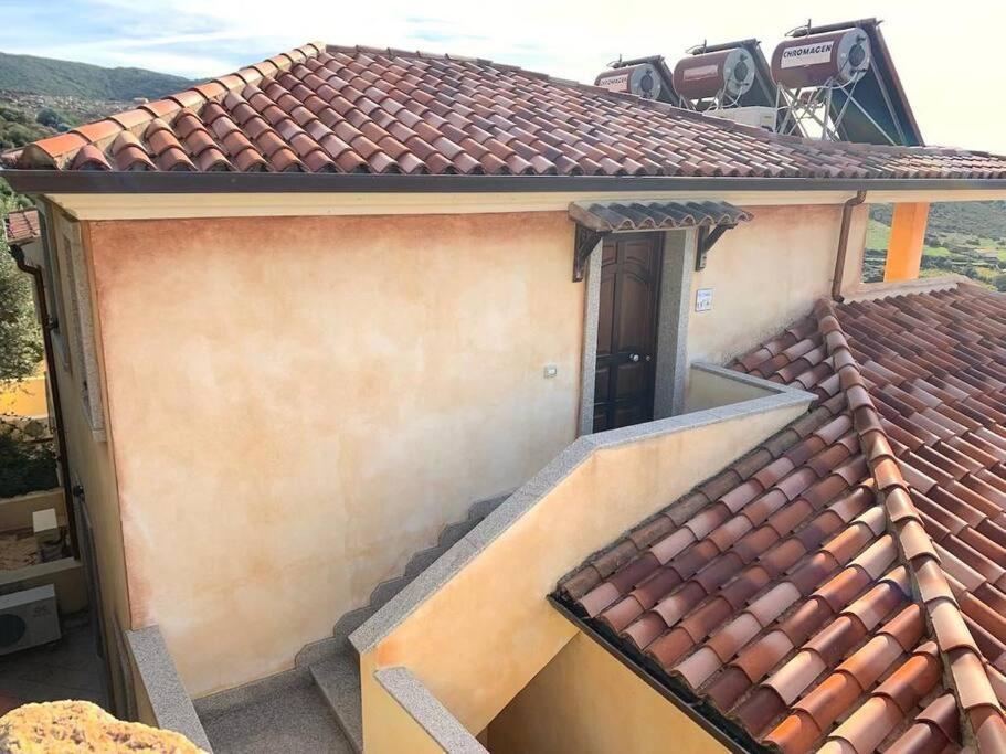 Casa Smeralda - Piscina E Vista Sul Mare! Trinità dʼAgultu Exterior foto